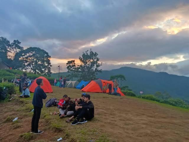 Tapian Ratu Camp Real Bukittinggi Esterno foto