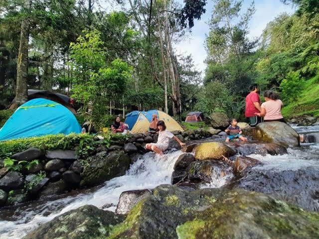 Tapian Ratu Camp Real Bukittinggi Esterno foto