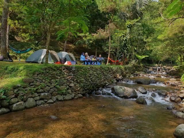 Tapian Ratu Camp Real Bukittinggi Esterno foto