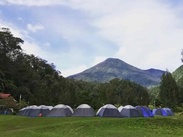 Tapian Ratu Camp Real Bukittinggi Esterno foto
