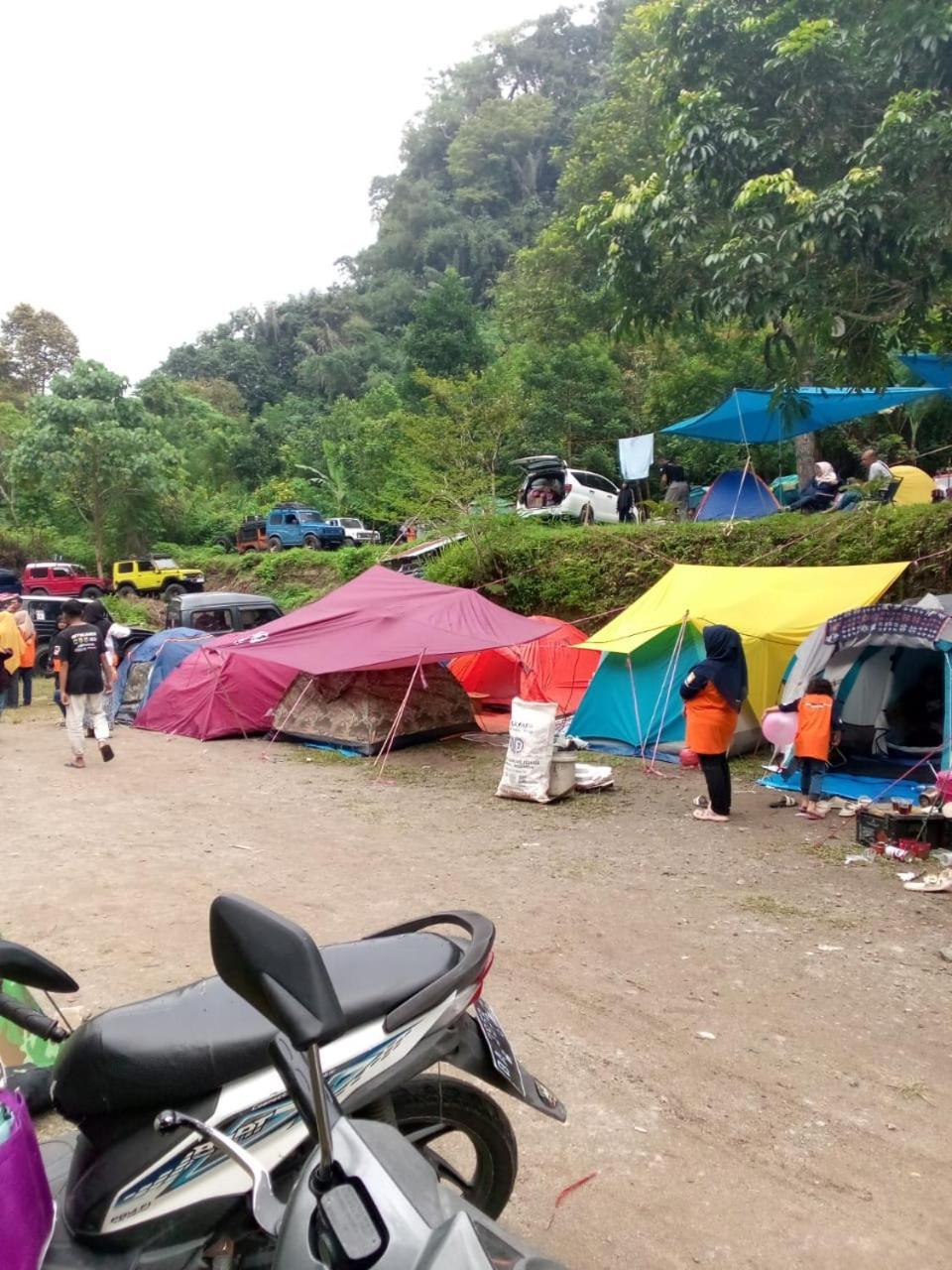 Tapian Ratu Camp Real Bukittinggi Esterno foto