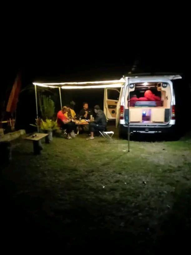 Tapian Ratu Camp Real Bukittinggi Esterno foto