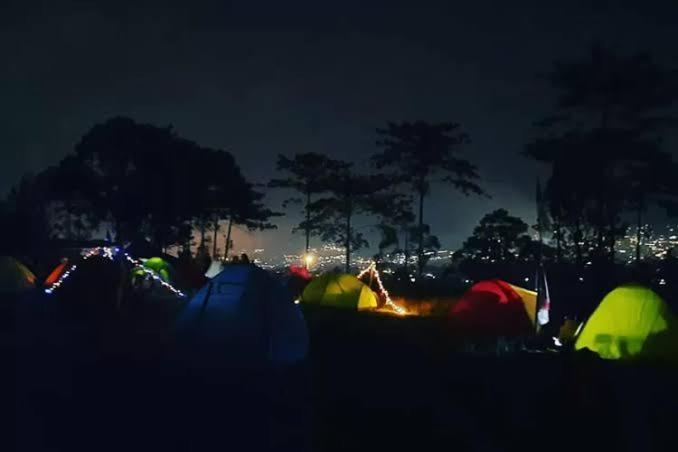 Tapian Ratu Camp Real Bukittinggi Esterno foto